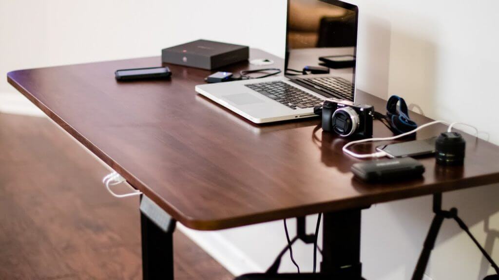 Autonomous Standing Desk Home Edition